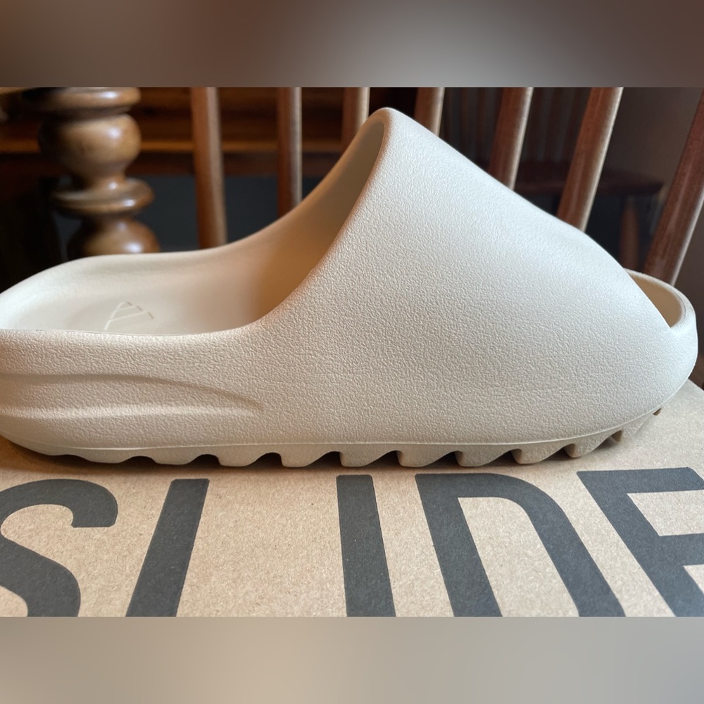 Yeezy Slide - Bone